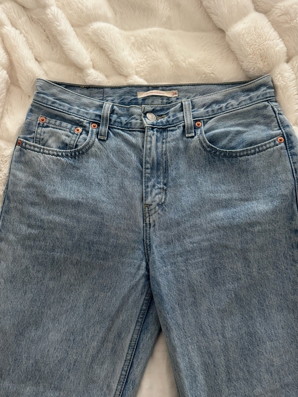 Classic Light Blue Jeans - Unknown Brand